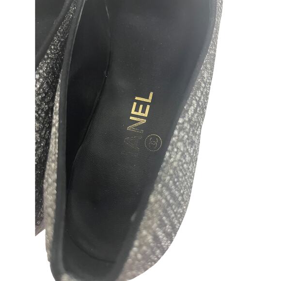 CHANEL Silver/Black Tweed Interlocking CC Logo Accent Loafers Flats Size 37 US 7 - Picture 9 of 10